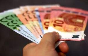 bank notes banknotes bills cash
